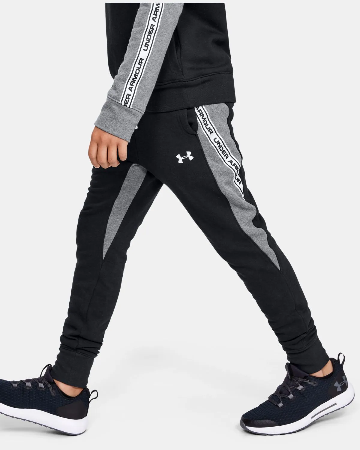 Boys' UA Sportstyle Fleece Joggers 1343389-001