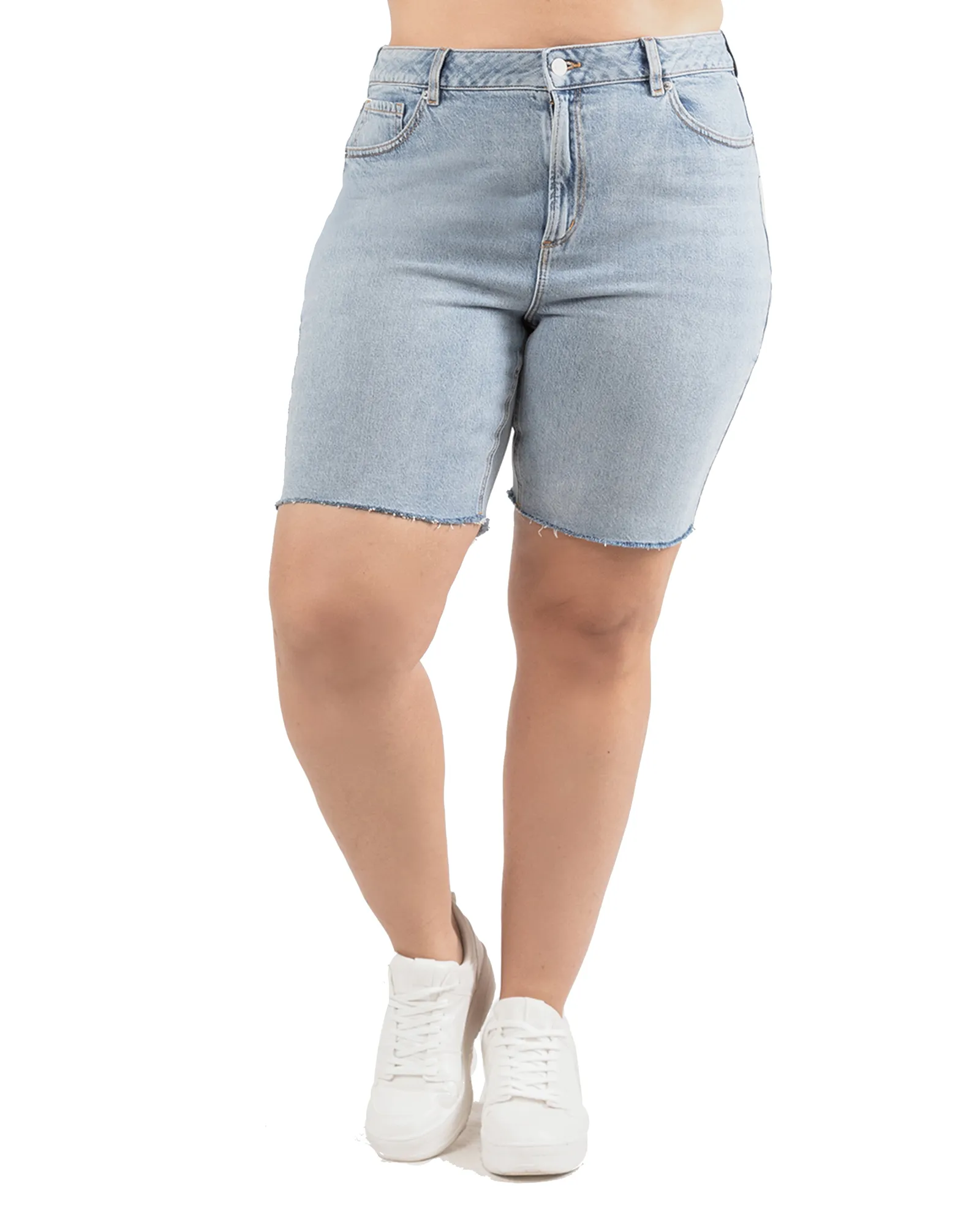 Makenna Bermuda Shorts | Light Wash